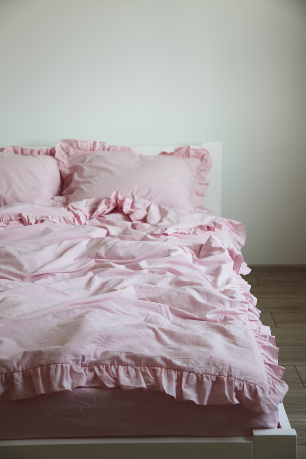 Постельное белье с рюшами Вареный хлопок Светло-розовый Двуспальный размер  10024/1 фото